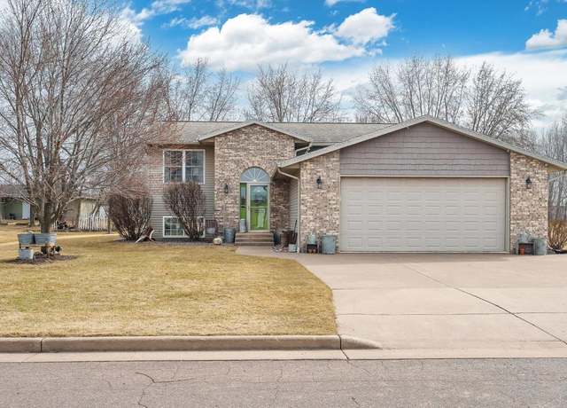 Property at 205 W Park St, Thorp, WI 54771, 4 beds, 2 baths