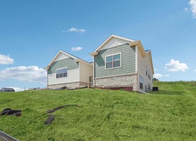Property at 994 Autumn Blaze Way, Oregon, WI 53575, 4 beds, 3 baths