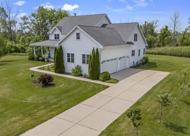 Property at 5119 Reynolds Ave, Waunakee, WI 53597, 5 beds, 3.5 baths