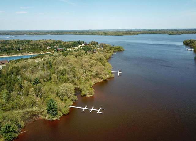Property at W5533 Windover Ct, New Lisbon, WI 53950