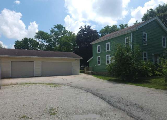 Property at N9566 Hwy 67, Eagle, WI 53119, 3 beds, 1.5 baths