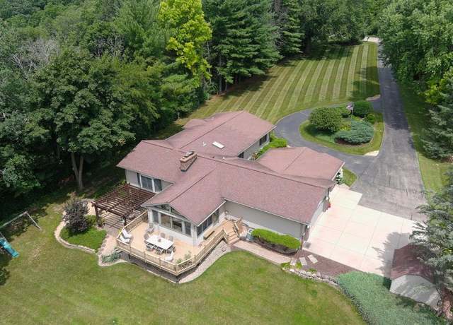 Property at 2460 Spring Rose Cir, Verona, WI 53593, 4 beds, 3 baths
