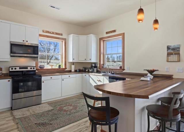 Property at N2216 County Road G, Mauston, WI 53948, 3 beds, 2 baths