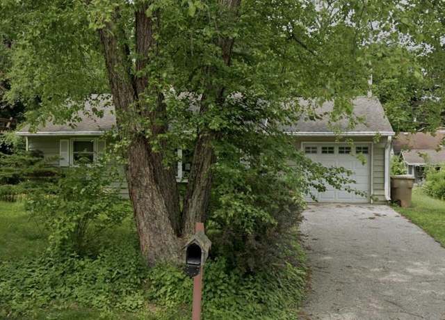 Property at 6 Mark Twain St, Madison, WI 53705, 2 beds, 1 bath