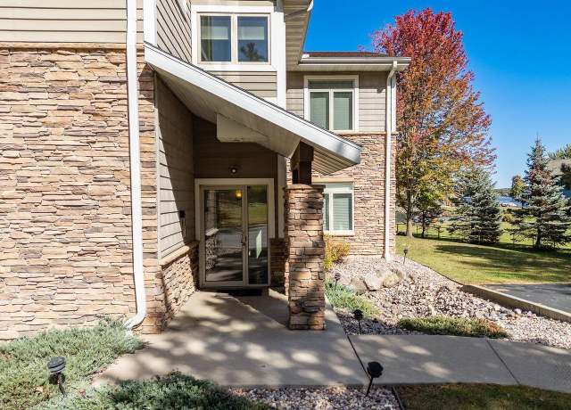 Property at 715 Canyon Rd #8, Wisconsin Dells, WI 53965, 3 beds, 2.5 baths