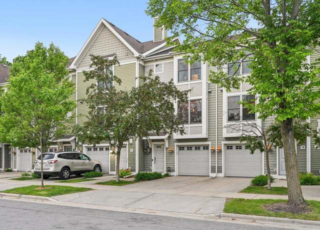 Property at 720 Orion Trl, Madison, WI 53718, 2 beds, 2.5 baths