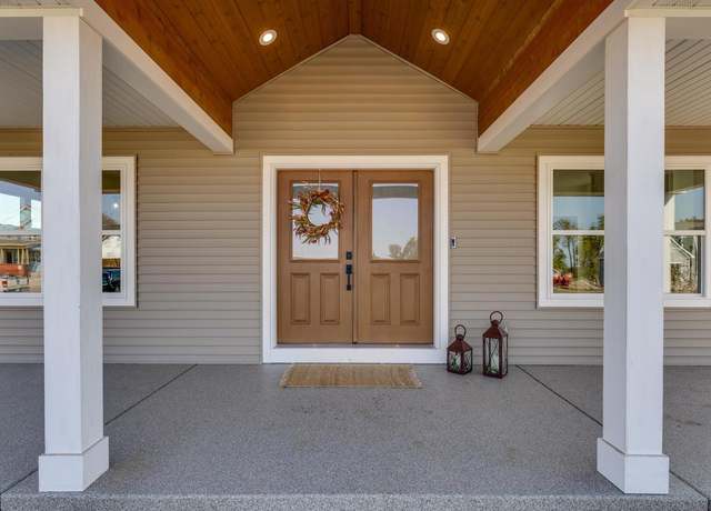 Property at 1295 Stonehaven Dr, Sun Prairie, WI 53590, 3 beds, 2.5 baths