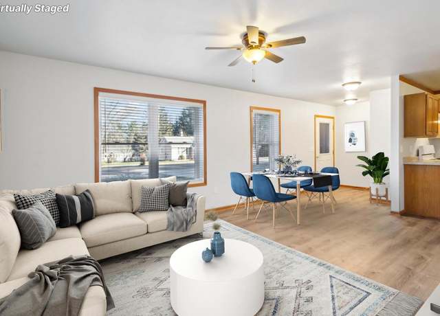 Property at 248 W Lake Ave, Wisconsin Dells, WI 53965, 2 beds, 1 bath