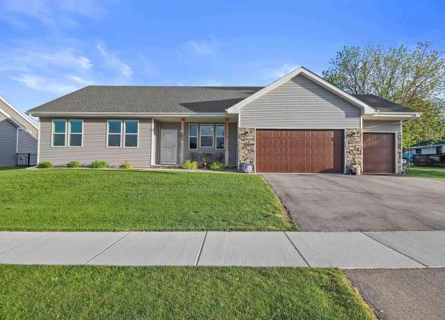 Property at 209 E Hubert St, Edgerton, WI 53534, 3 beds, 2 baths