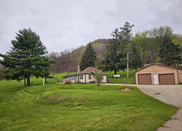 Property at 14439 Fixit Ln, Ferryville, WI 54628, 2 beds, 1 bath