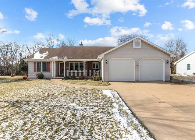 Property at 1447 Baytree Ln, Neenah, WI 54956, 3 beds, 2 baths