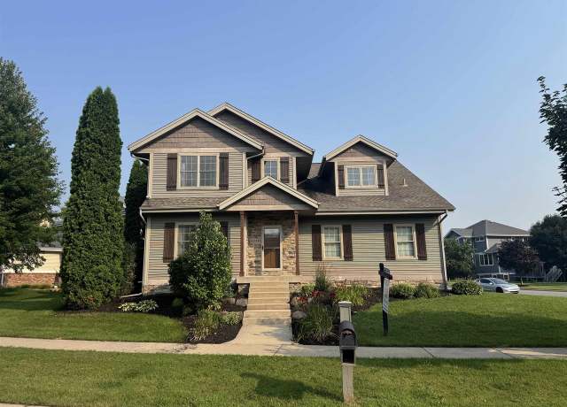Property at 1311 Hanover Ct, Waunakee, WI 53597, 4 beds, 4 baths