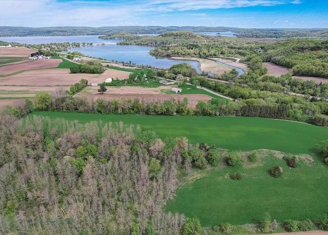 Property at N1883 Highway 113, Lodi, WI 53555, 4 beds, 2 baths