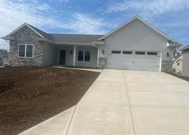 Property at 509 Ford Dr, Barneveld, WI 53507, 3 beds, 2 baths