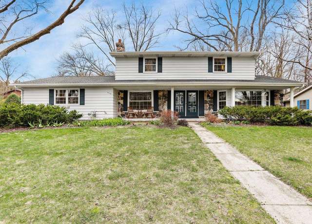 Property at 3114 Ashford Ln, Madison, WI 53713, 4 beds, 2.5 baths