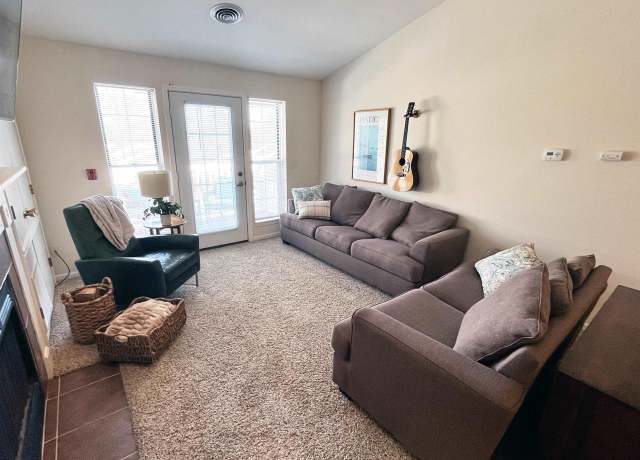 Property at 802 Kottke Dr #5, Madison, WI 53719, 1 bed, 1 bath
