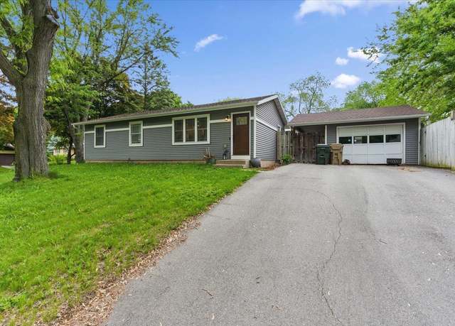 Property at 5 Daffodil Ln, Madison, WI 53714, 3 beds, 1 bath