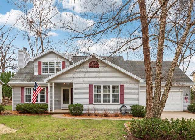 Property at 4509 Deerwood Dr, Madison, WI 53716, 3 beds, 3 baths