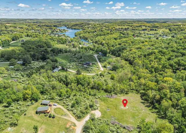 Property at S1406 Staghorn Ct, La Valle, WI 53941