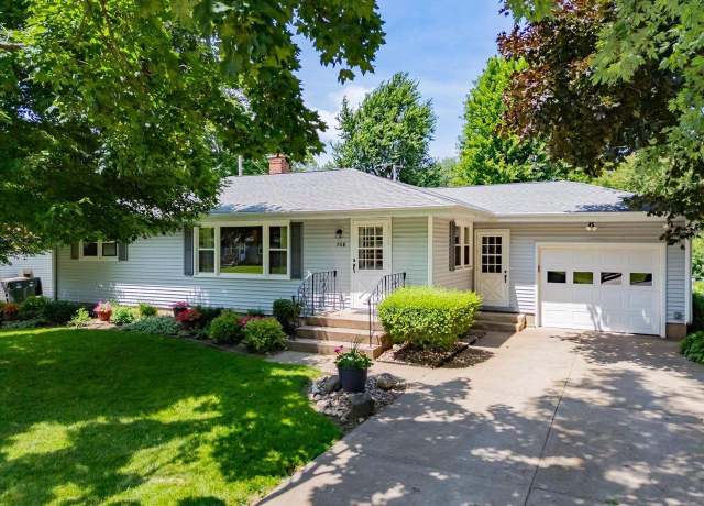 Property at 708 Columbia Ave, Deforest, WI 53532, 2 beds, 2 baths