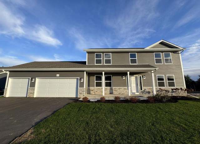 Property at 961 Colt Dr, Belleville, WI 53508, 4 beds, 2.5 baths
