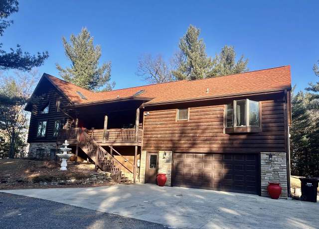 Property at 18690 Iceman Rd, Sparta, WI 54656, 3 beds, 3 baths