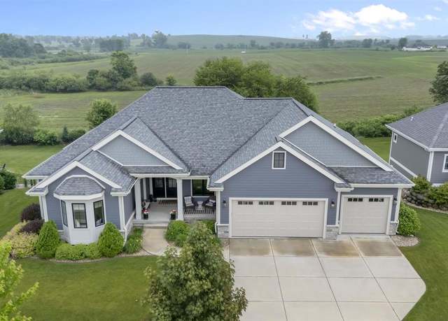 Property at 722 Westbridge Trl, Waunakee, WI 53597, 5 beds, 3.5 baths