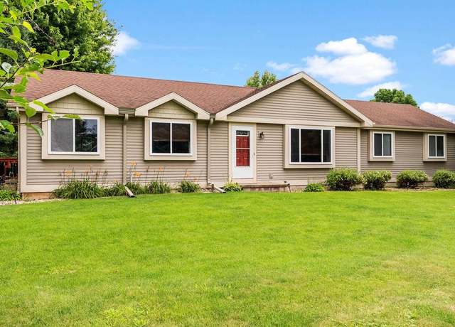 Property at 3298 Box Hill Rd, Sun Prairie, WI 53590, 3 beds, 2 baths
