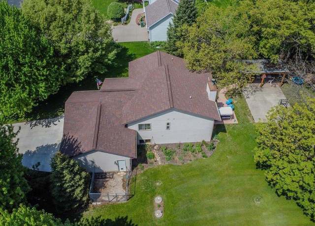 Property at 6824 Moon Light Cir, Sun Prairie, WI 53590, 3 beds, 3 baths