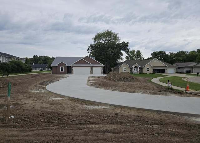 Property at 3831 Avery Ln, Janesville, WI 53546, 3 beds, 2 baths