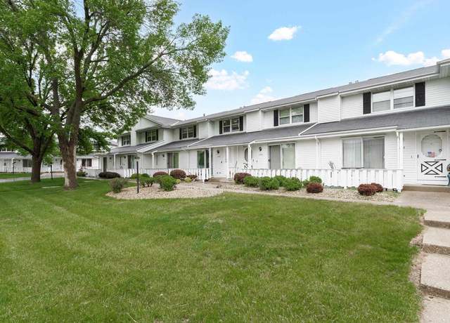 Property at 1428 Canyon Dr, Janesville, WI 53546, 2 beds, 1.5 baths