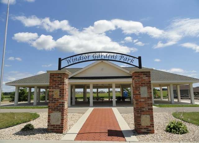 Property at 6676 Wagners Vineyard Trl, Sun Prairie, WI 53590