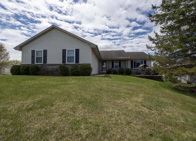 Property at 4442 Hawkridge Ct, Janesville, WI 53546, 3 beds, 3 baths