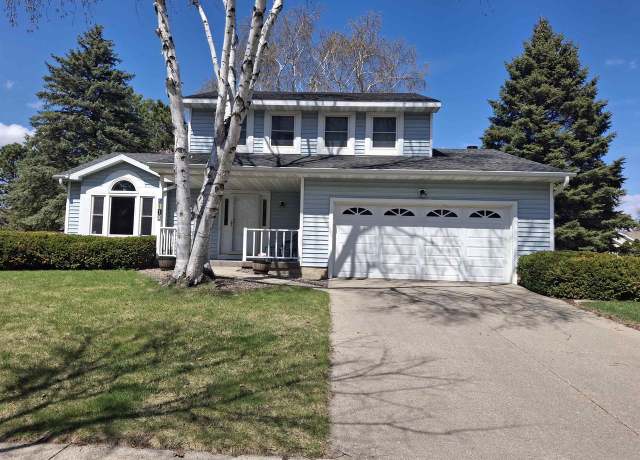 Property at 7110 Sawmill Rd, Madison, WI 53717, 3 beds, 2.5 baths