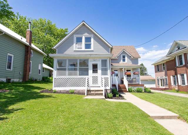 Property at 607 S Main St, Blanchardville, WI 53516, 3 beds, 2 baths