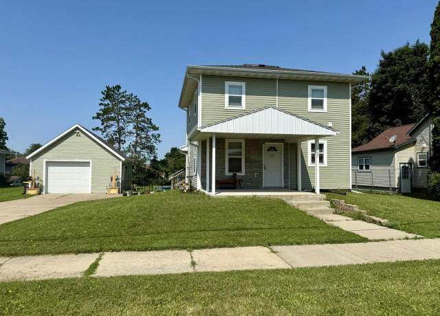 Property at 1707 Stoughton Ave, Tomah, WI 54660, 3 beds, 2 baths