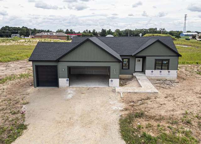 Property at 1714 Kyle Cir, Beloit, WI 53511, 3 beds, 2 baths