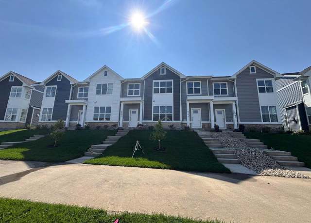 Property at 6949 Belle Fontaine Blvd, Middleton, WI 53562, 3 beds, 2.5 baths