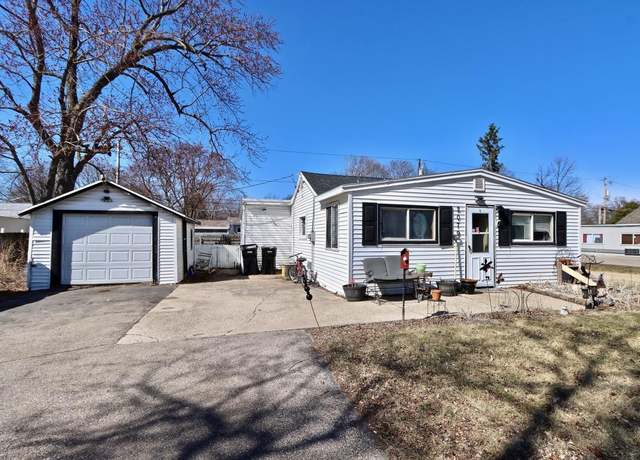 Property at 2079 Shopiere Rd, Beloit, WI 53511, 2 beds, 1 bath