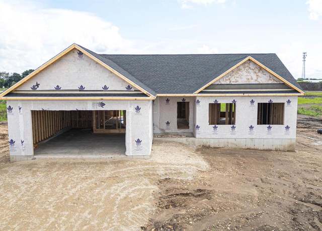 Property at 1720 Kyle Cir, Beloit, WI 53511, 3 beds, 2 baths