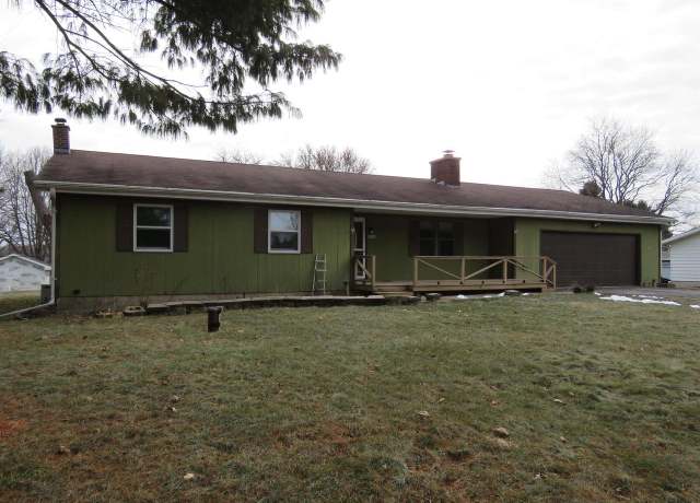 Property at N7418 Beaver Bay Dr, Beaver Dam, WI 53916, 3 beds, 2 baths