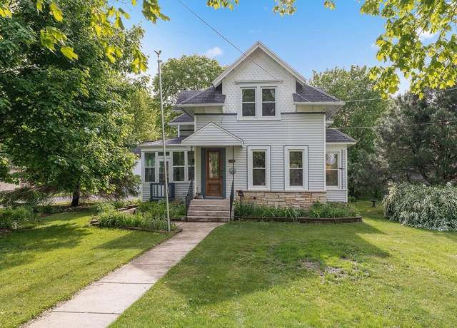 Property at 306 4th St, Prairie Du Sac, WI 53578, 3 beds, 2 baths