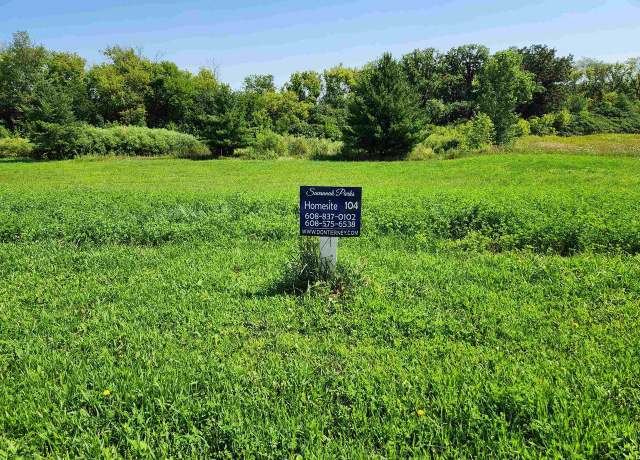 Property at 180 Savannah Pkwy, Deerfield, WI 53531