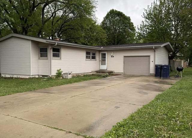 Property at 1223 S Grant Ave, Janesville, WI 53546, 3 beds, 1 bath