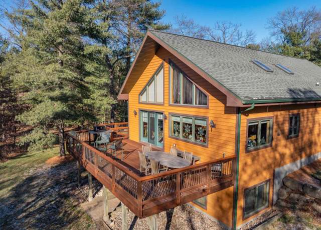 Property at 3868 County Road Q, Wisconsin Dells, WI 53965, 2 beds, 2 baths