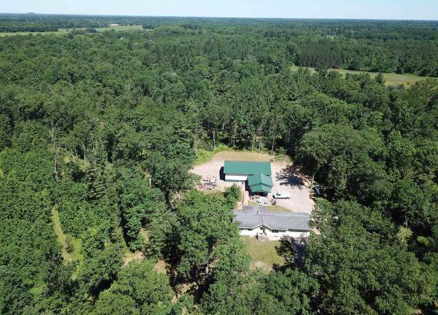 Property at 1656 Czech Dr, Friendship, WI 53934, 3 beds, 1.5 baths