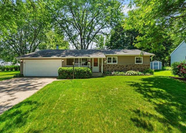 Property at 5723 Richmond Dr, Fitchburg, WI 53719, 3 beds, 2 baths