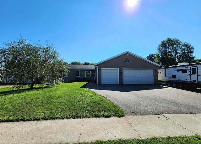 Property at 708 Main St, Wilton, WI 54670, 5 beds, 3 baths