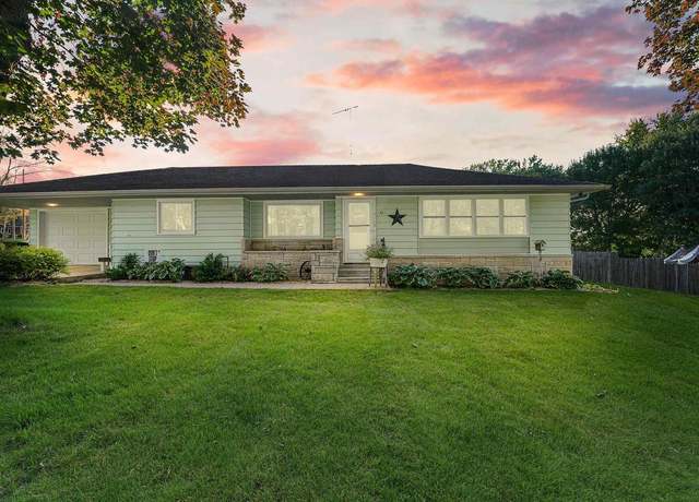 Property at 491 S Main St, Markesan, WI 53946, 3 beds, 2 baths