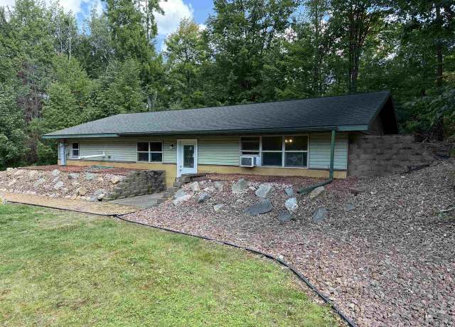 Property at 2810 Crescent Rd, Rhinelander, WI 54501, 3 beds, 2 baths